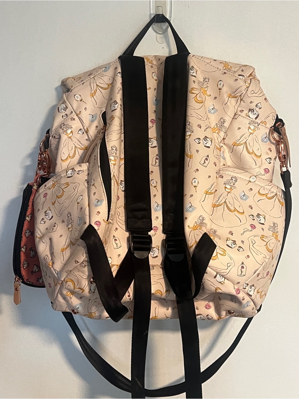 Pitunia Pickle bottom Disney Princess Belle Diaper Bag. - Picture 5 of 9
